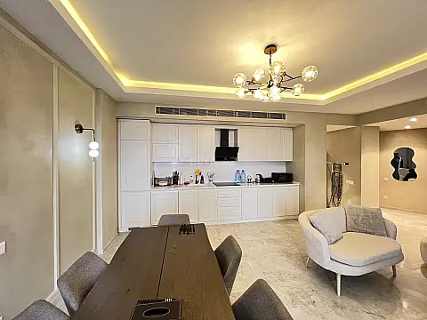 Kirayə verilir 3 otaqlı mənzil 120 m²