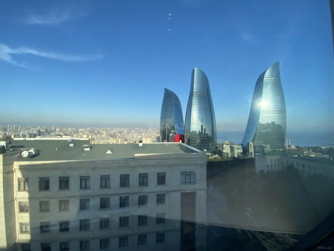 Satılır 3 otaqlı mənzil 90 m²