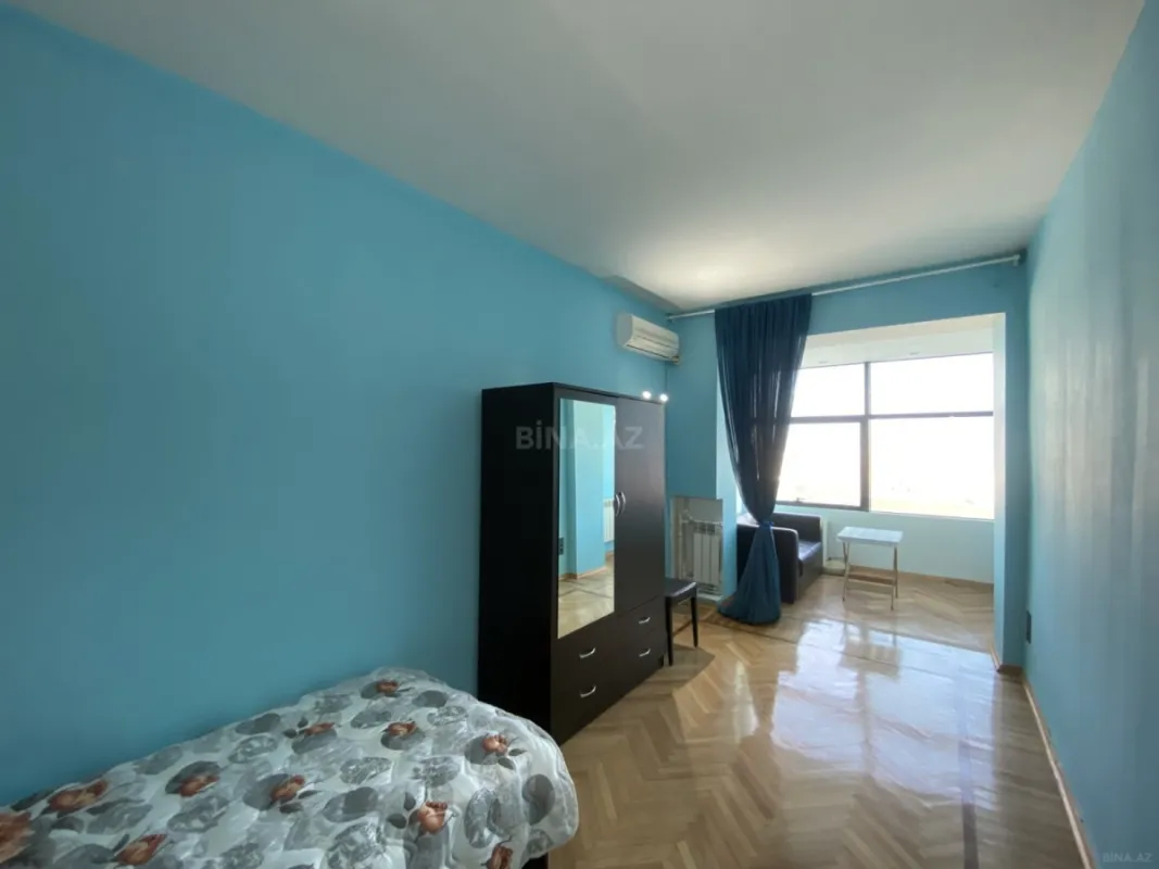 Satılır 3 otaqlı mənzil 90 m²