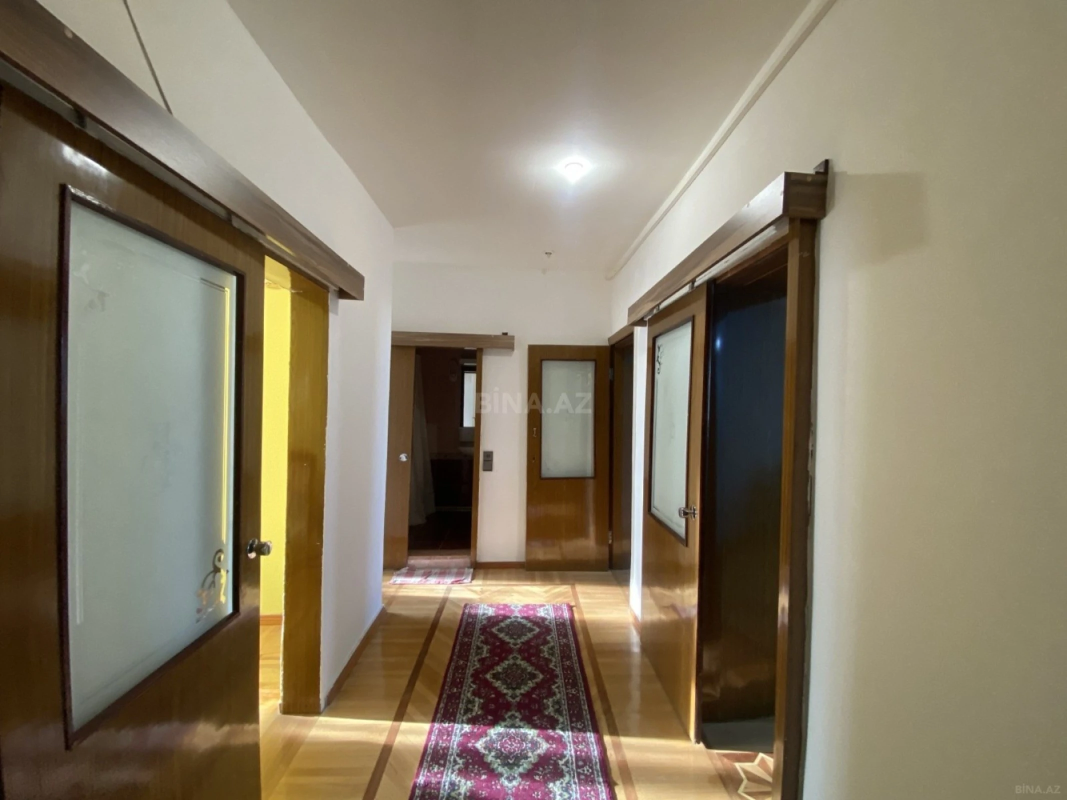 Satılır 3 otaqlı mənzil 90 m²