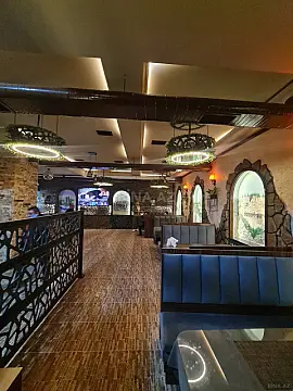 Satılır obyekt 400 m² — Bakı, Memar Əcəmi yanı 400.00 m²