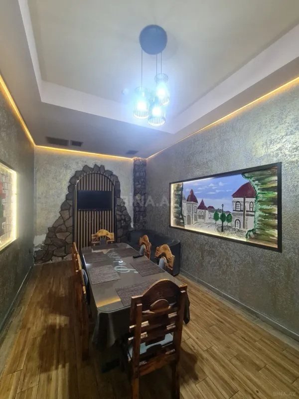 Satılır obyekt 400 m²