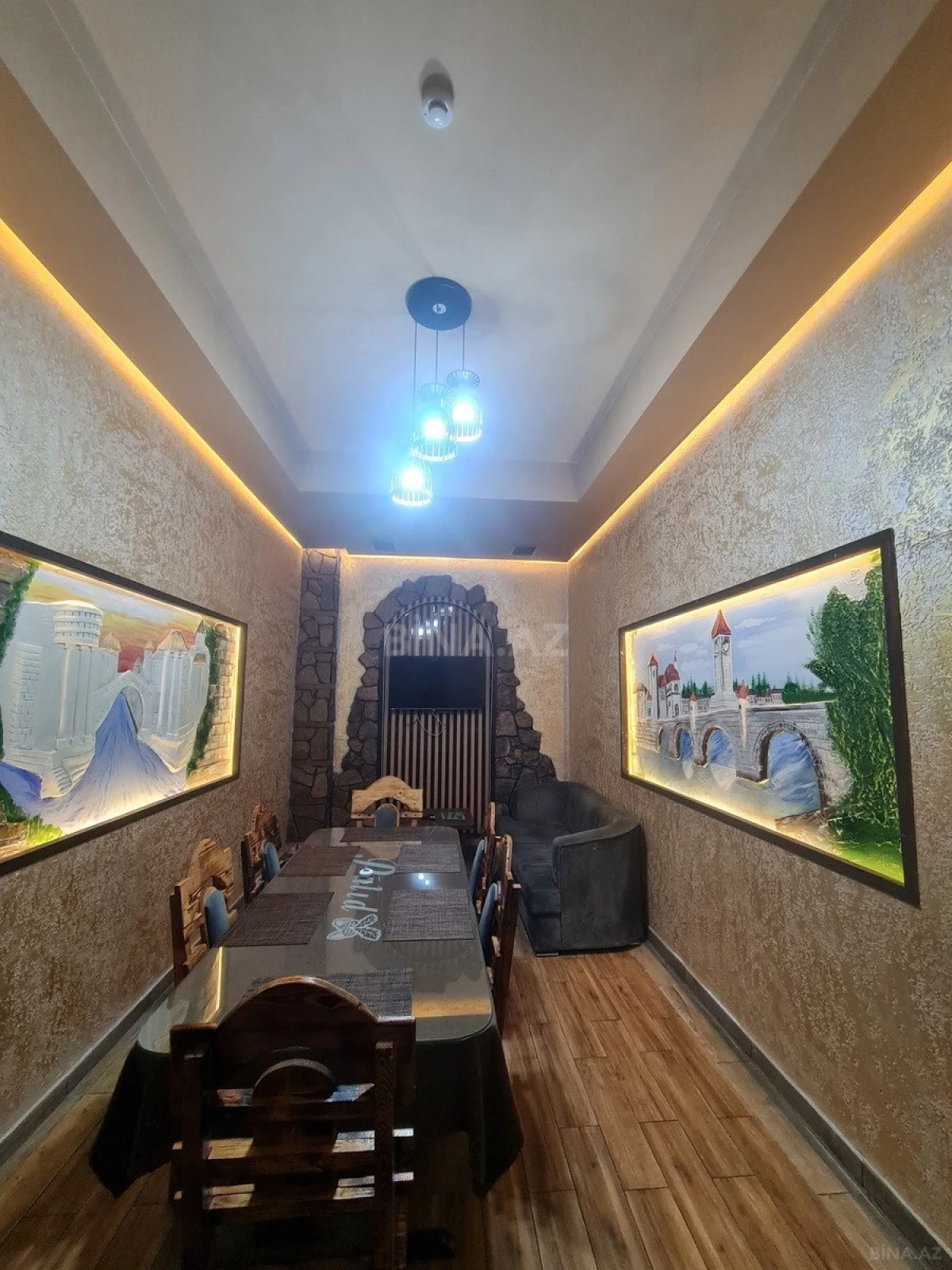 Satılır obyekt 400 m²