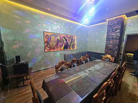 Satılır obyekt 400 m²