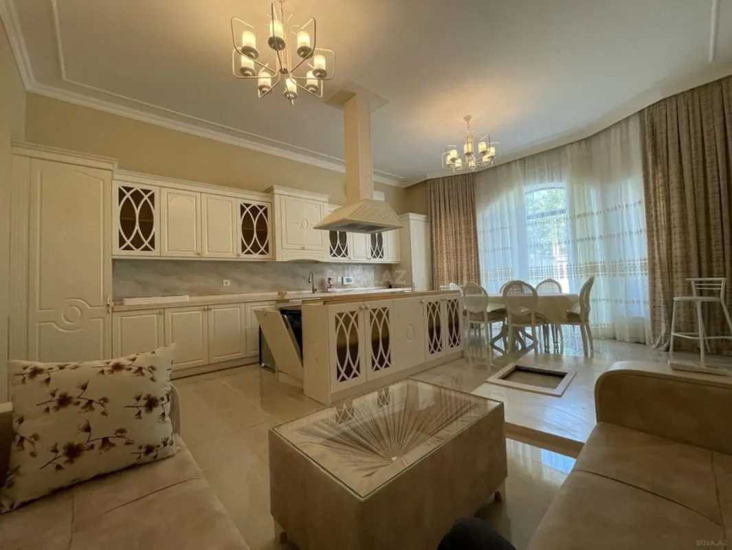 Kirayə verilir 5 otaqlı həyət evi 300 m²