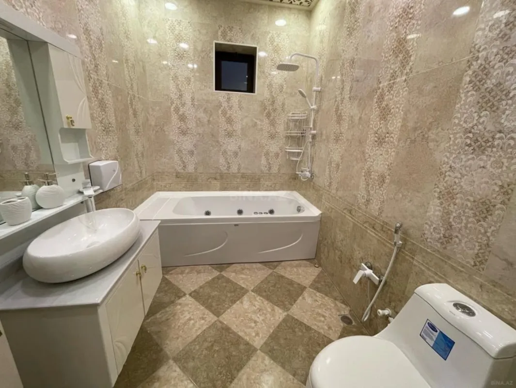 Kirayə verilir 5 otaqlı həyət evi 300 m²