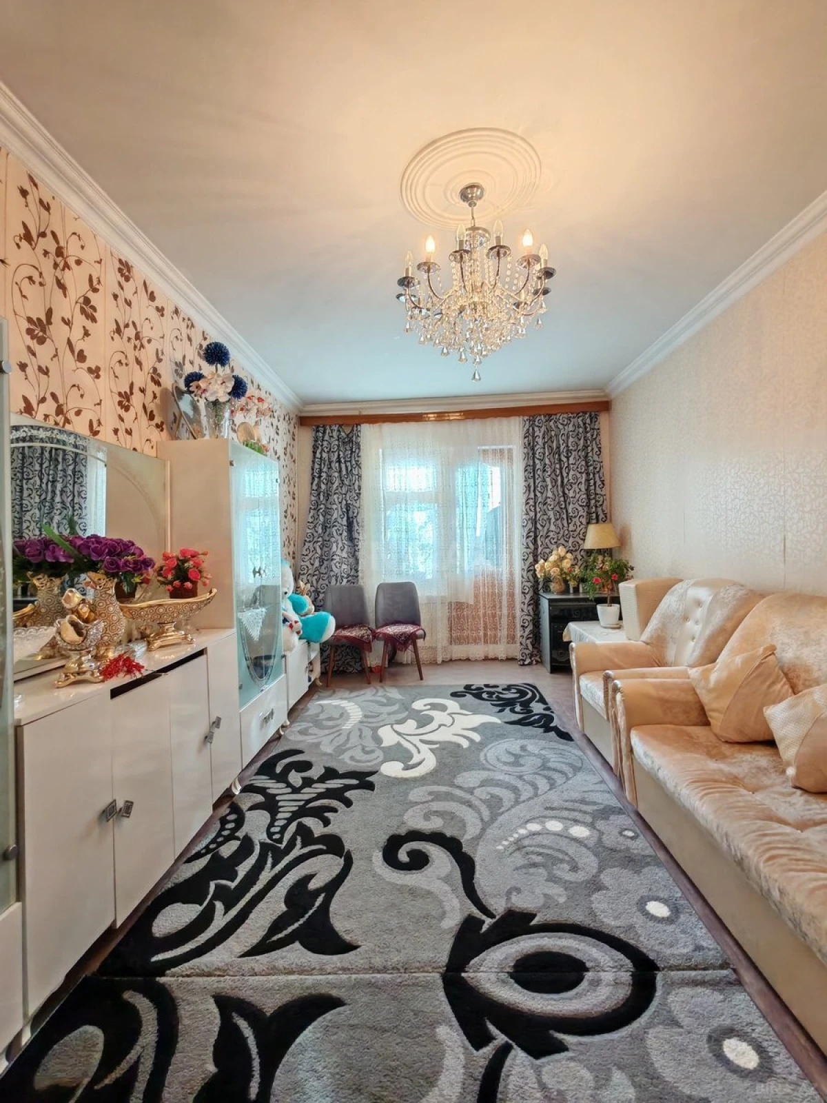 Satılır 3 otaqlı mənzil 95 m²