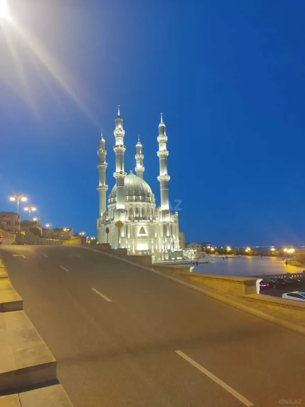 Satılır 3 otaqlı mənzil 95 m²