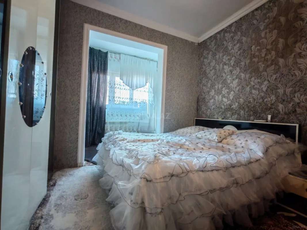 Satılır 3 otaqlı mənzil 95 m²