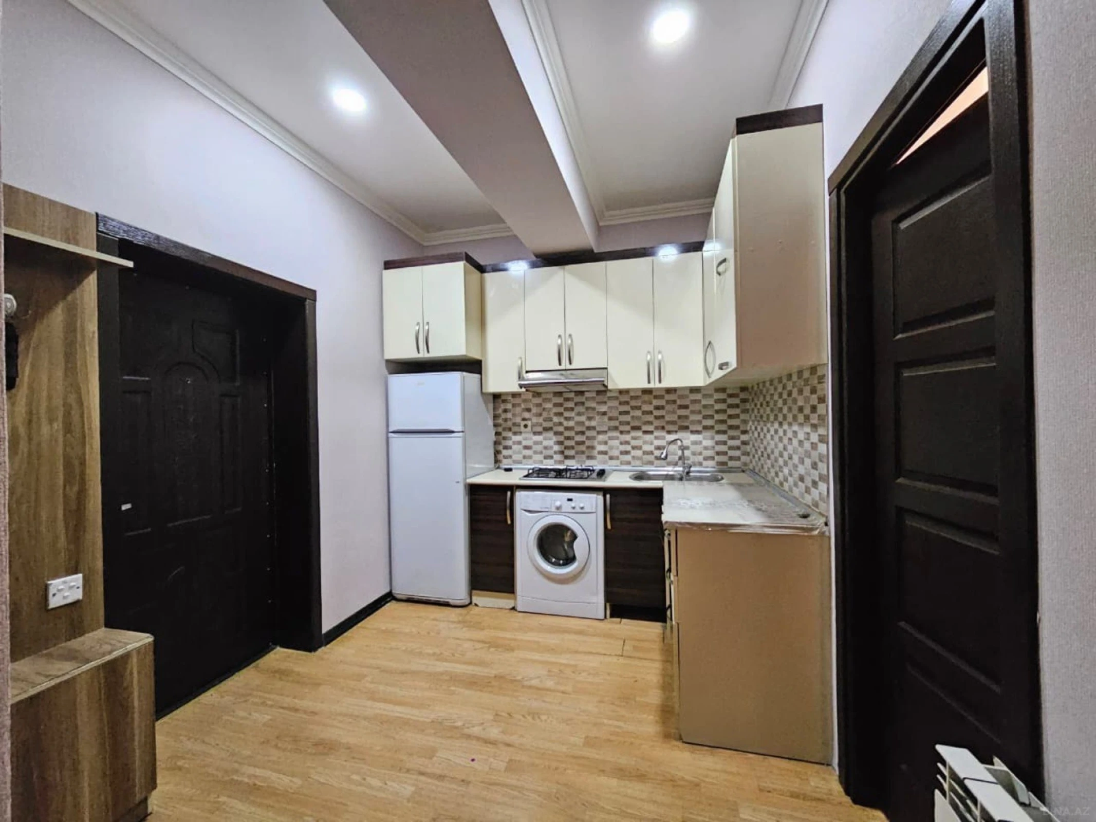 Satılır 2 otaqlı mənzil 57 m²