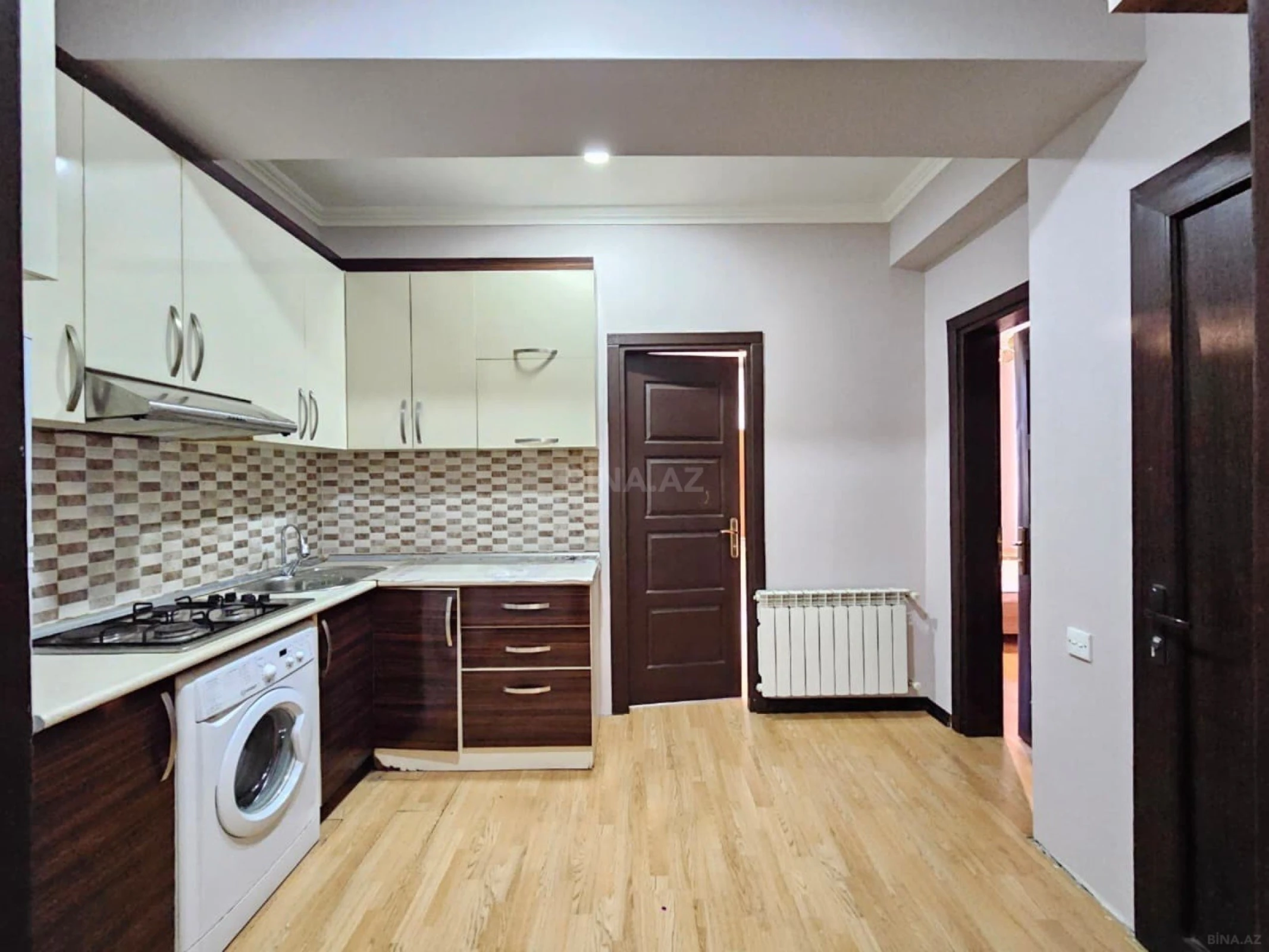 Satılır 2 otaqlı mənzil 57 m²