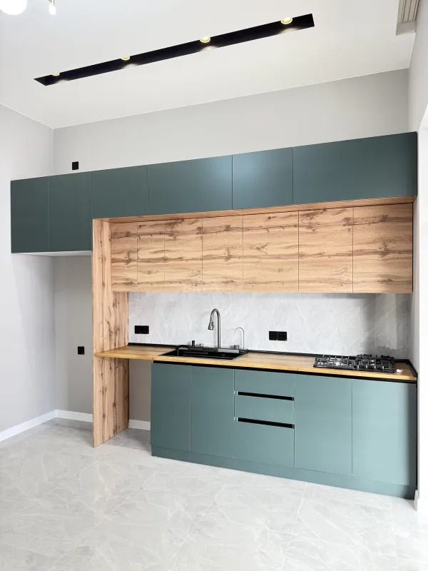 Satılır 4 otaqlı həyət evi 160 m²