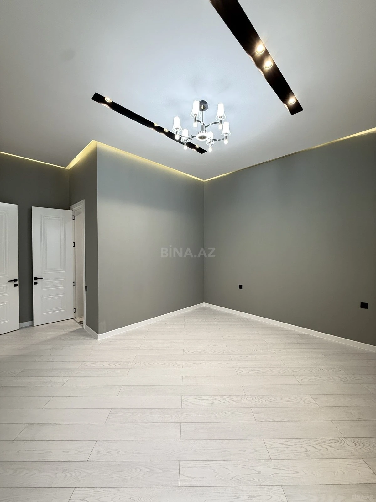 Satılır 4 otaqlı həyət evi 160 m²