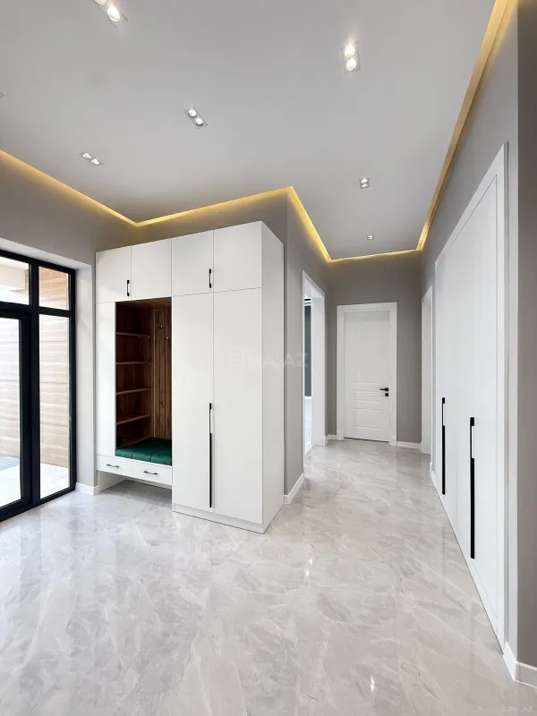 Satılır 4 otaqlı həyət evi 160 m²