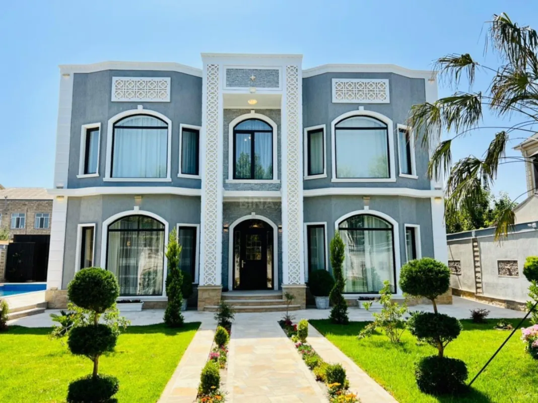 Kirayə verilir 6 otaqlı həyət evi 540 m²