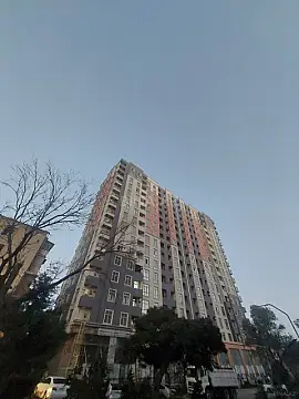Satılır 4 otaqlı mənzil 127 m² — Bakı 4 otaq 127.00 m²