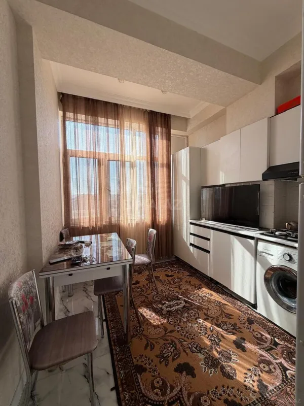 Satılır 2 otaqlı mənzil 52 m²