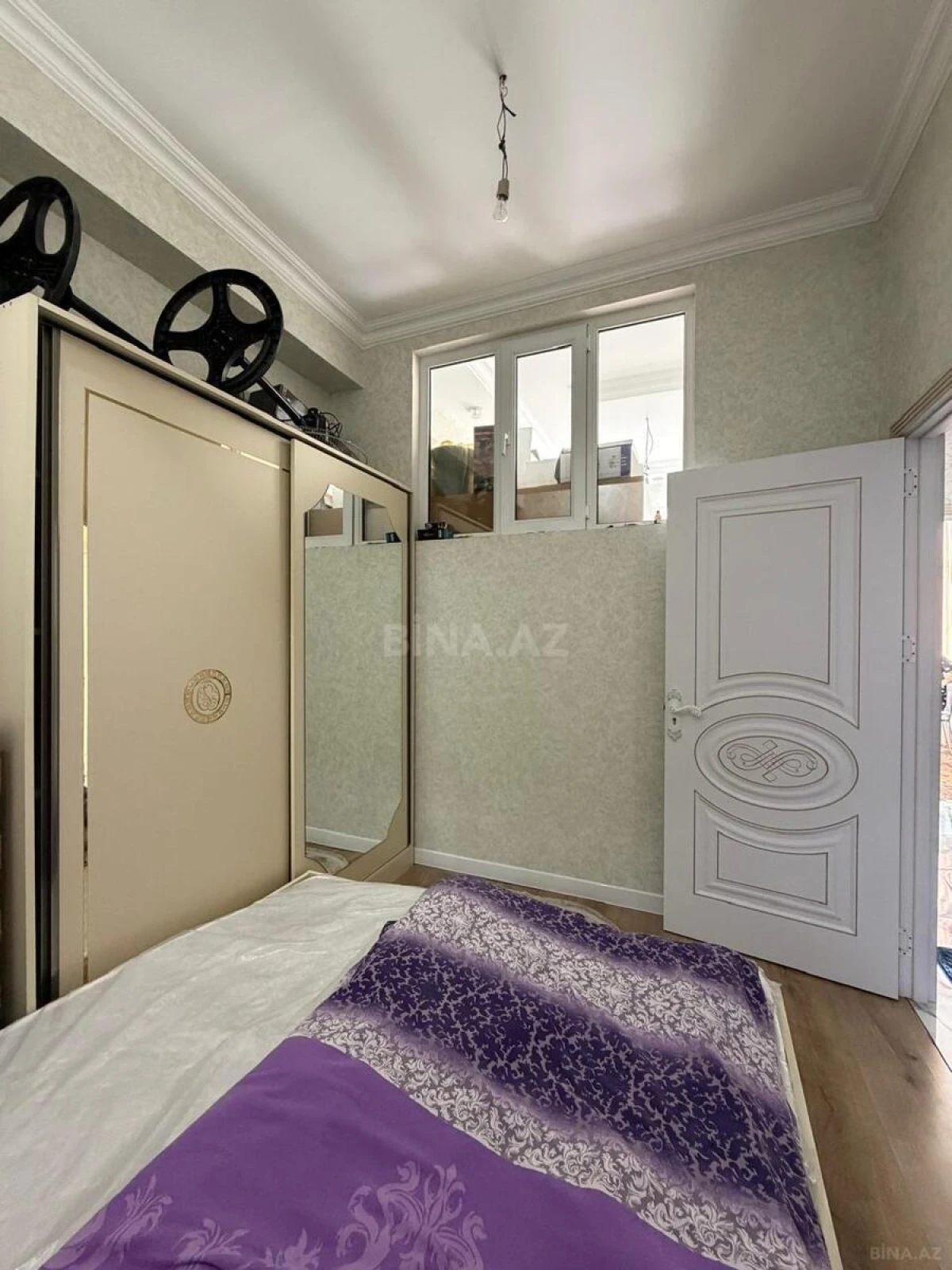 Satılır 2 otaqlı mənzil 52 m²