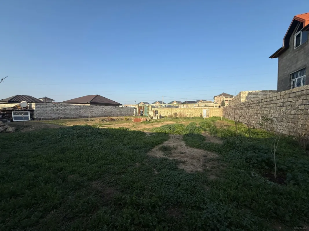 Satılır torpaq sahəsi 8 m²