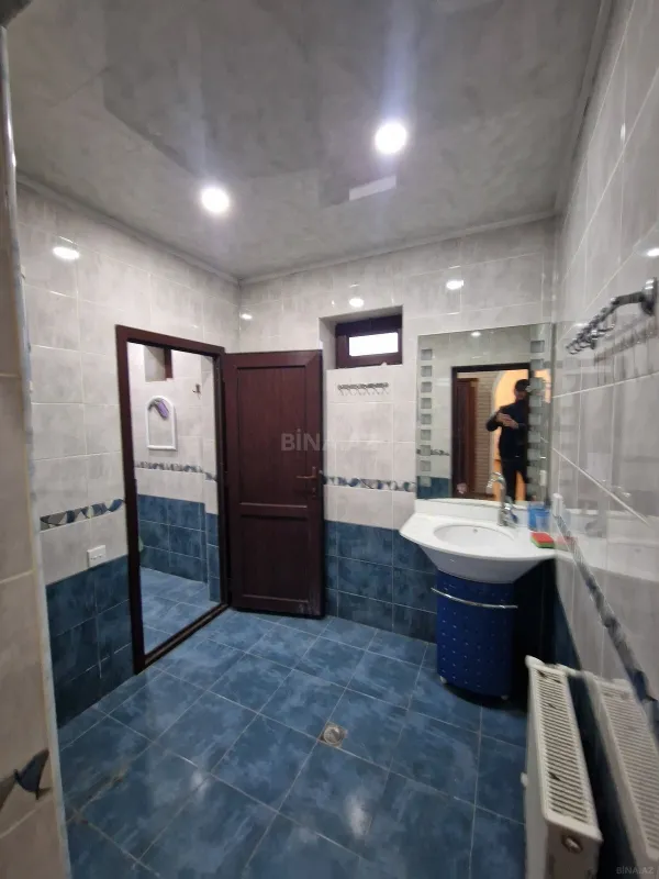Satılır 5 otaqlı həyət evi 170 m²