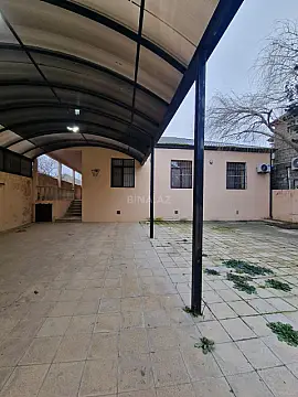 Satılır 5 otaqlı həyət evi 170 m²