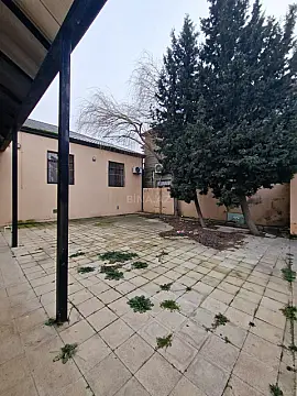 Satılır 5 otaqlı həyət evi 170 m²