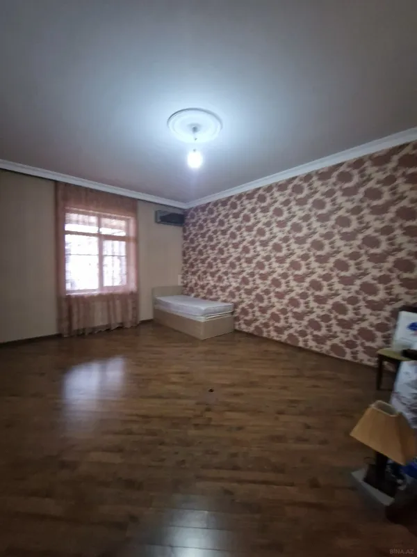 Satılır 5 otaqlı həyət evi 170 m²