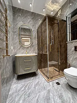 Satılır 4 otaqlı mənzil 195 m²