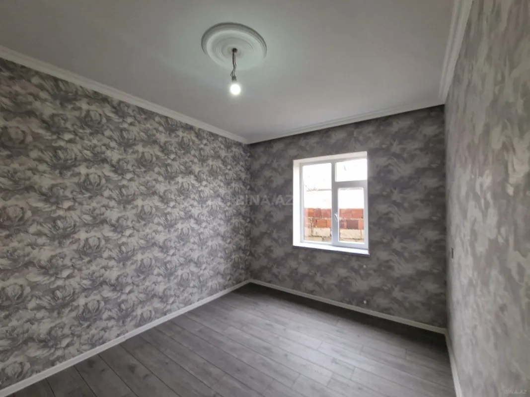 Satılır 4 otaqlı həyət evi 121 m²