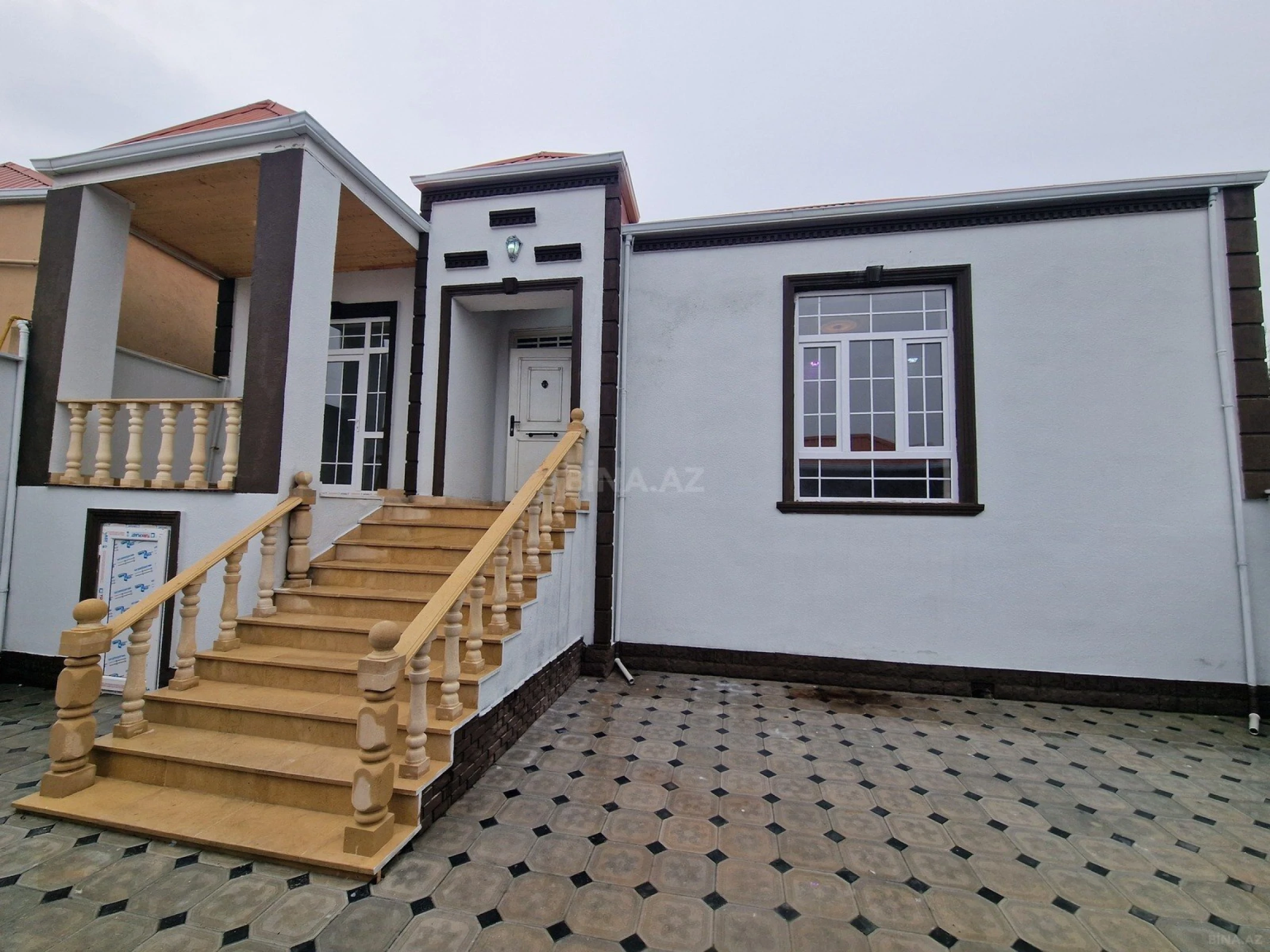 Satılır 4 otaqlı həyət evi 121 m²