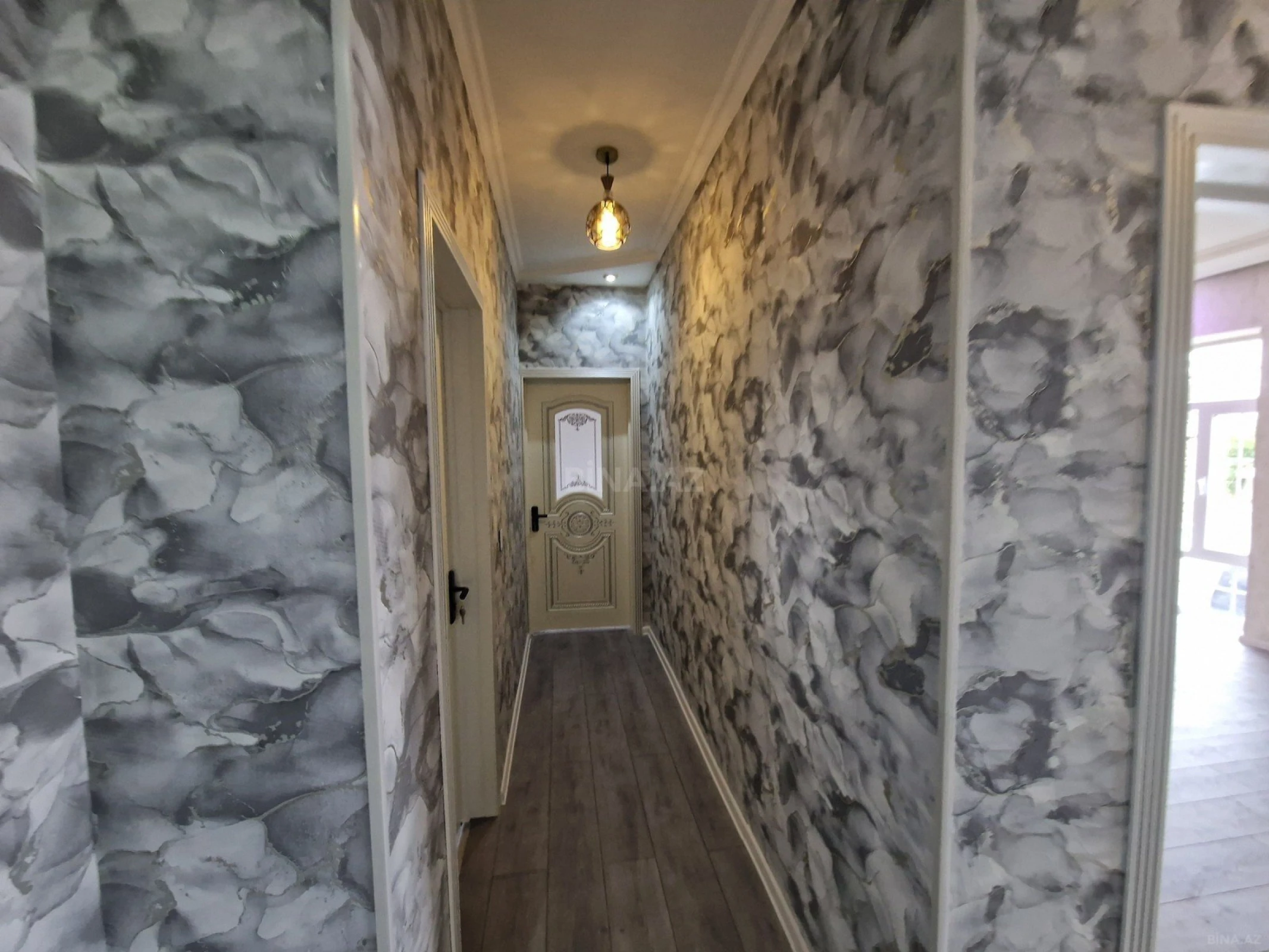 Satılır 4 otaqlı həyət evi 121 m²