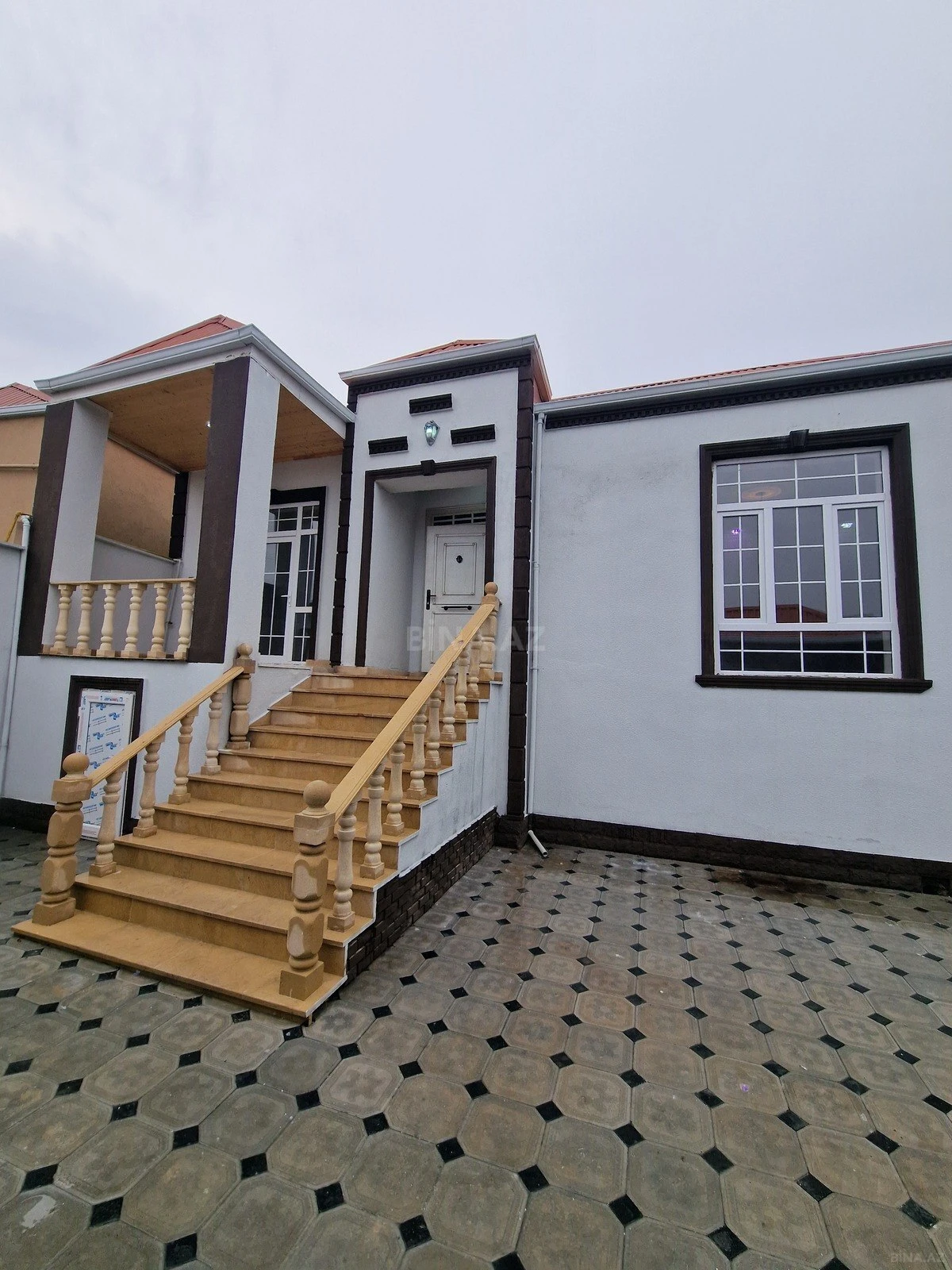 Satılır 4 otaqlı həyət evi 121 m²
