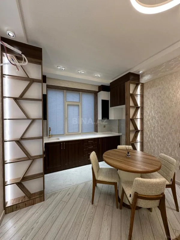 Satılır 2 otaqlı mənzil 55 m²