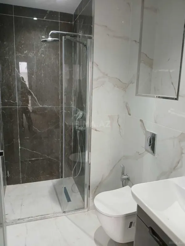 Satılır 3 otaqlı mənzil 82 m²