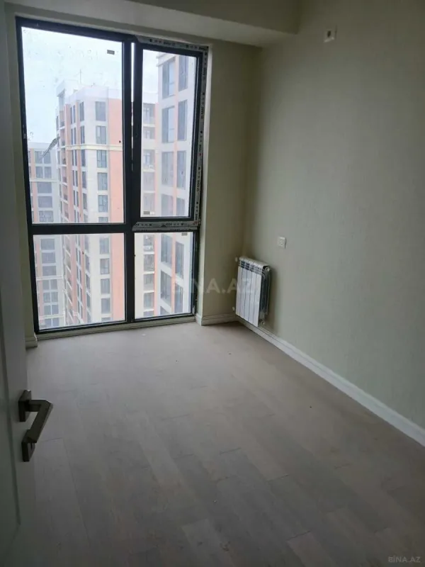 Satılır 3 otaqlı mənzil 82 m²
