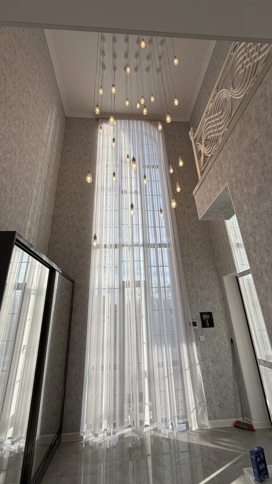 Satılır 7 otaqlı həyət evi 450 m²