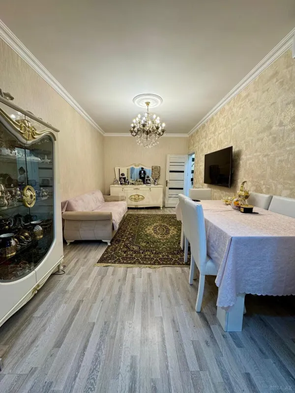 Satılır 2 otaqlı mənzil 60 m²