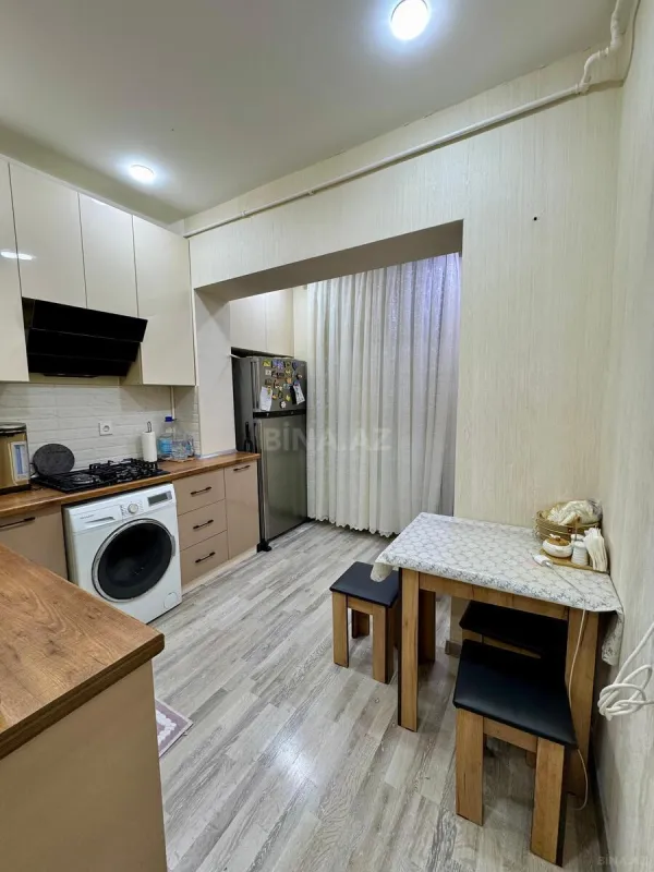 Satılır 2 otaqlı mənzil 60 m²