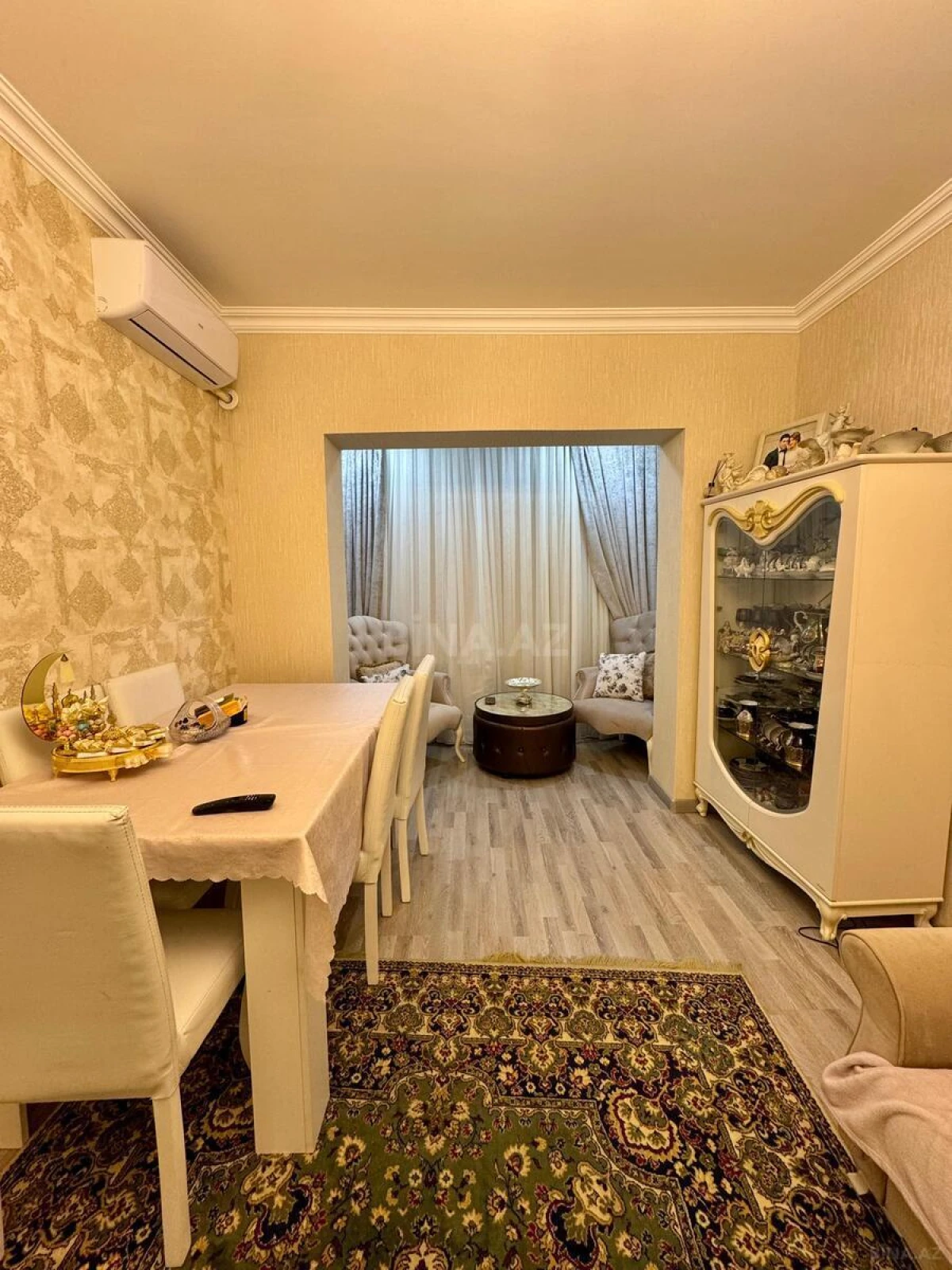 Satılır 2 otaqlı mənzil 60 m²