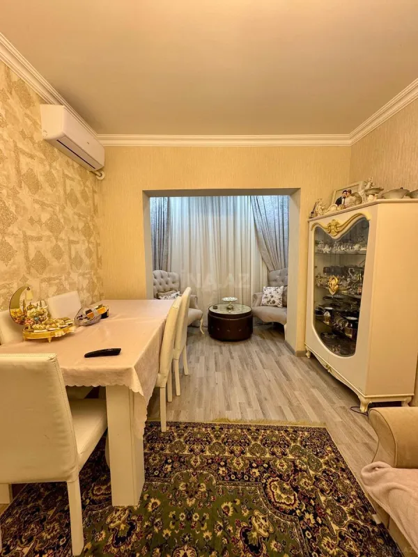 Satılır 2 otaqlı mənzil 60 m²