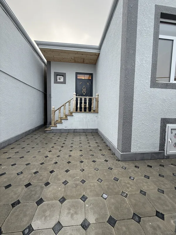 Satılır 2 otaqlı həyət evi 55 m²