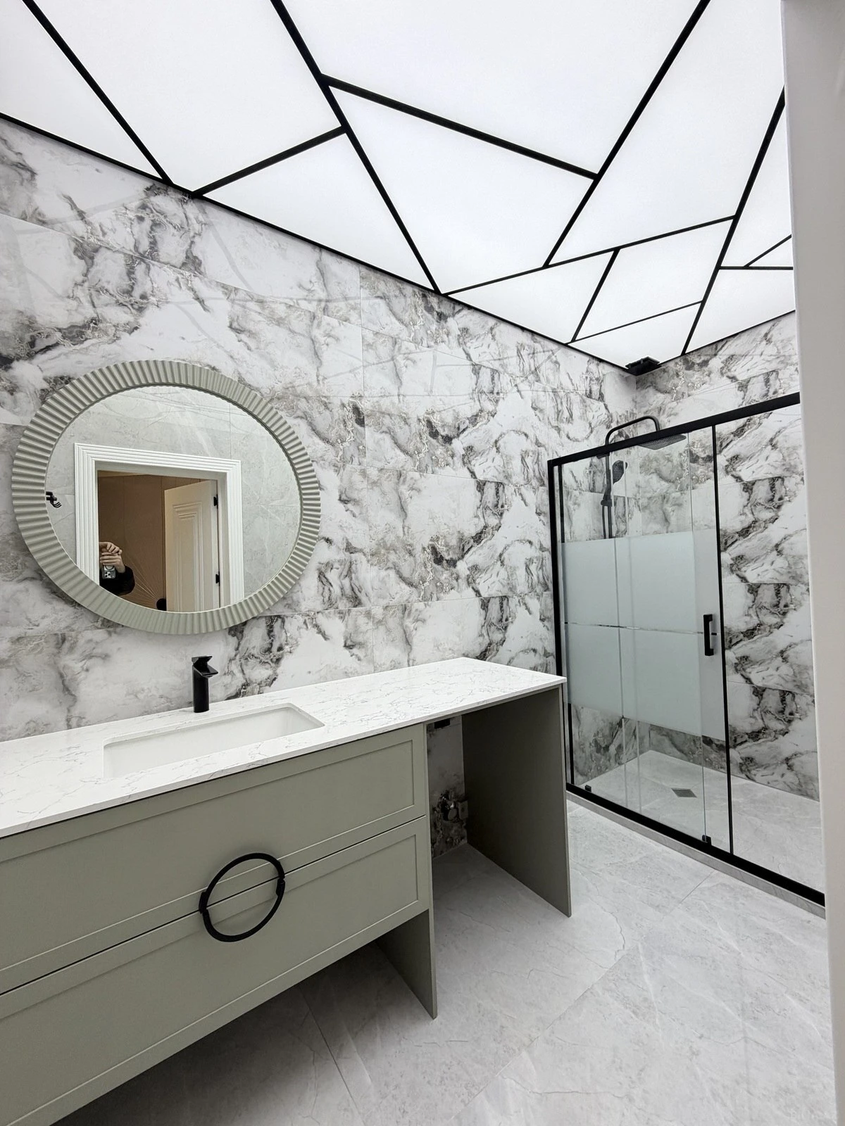 Satılır 3 otaqlı mənzil 107 m²