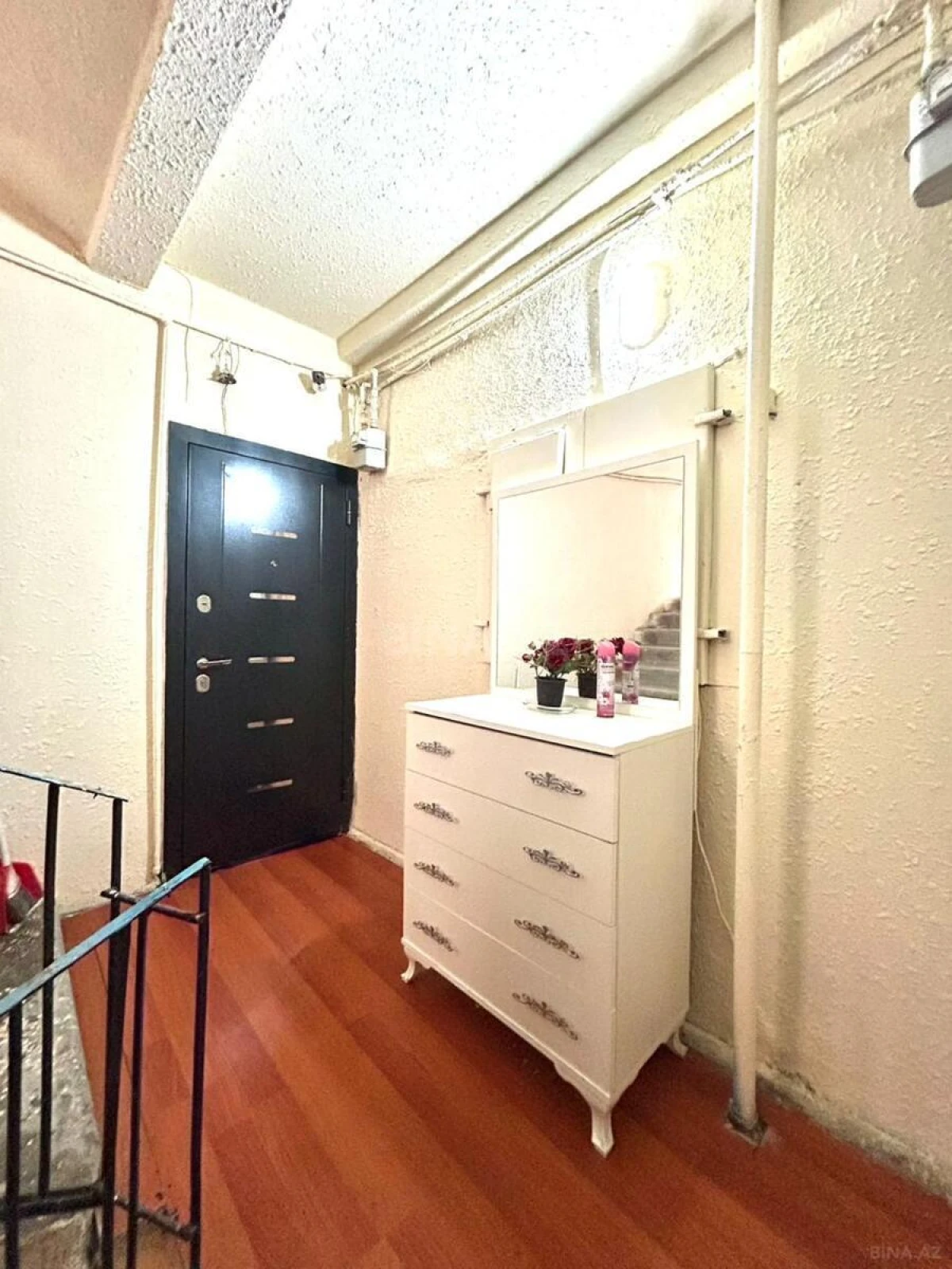 Satılır 3 otaqlı mənzil 71 m²