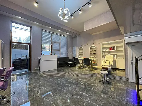 Satılır obyekt 55 m²