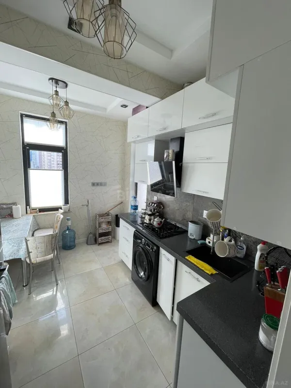 Satılır 3 otaqlı mənzil 90 m²