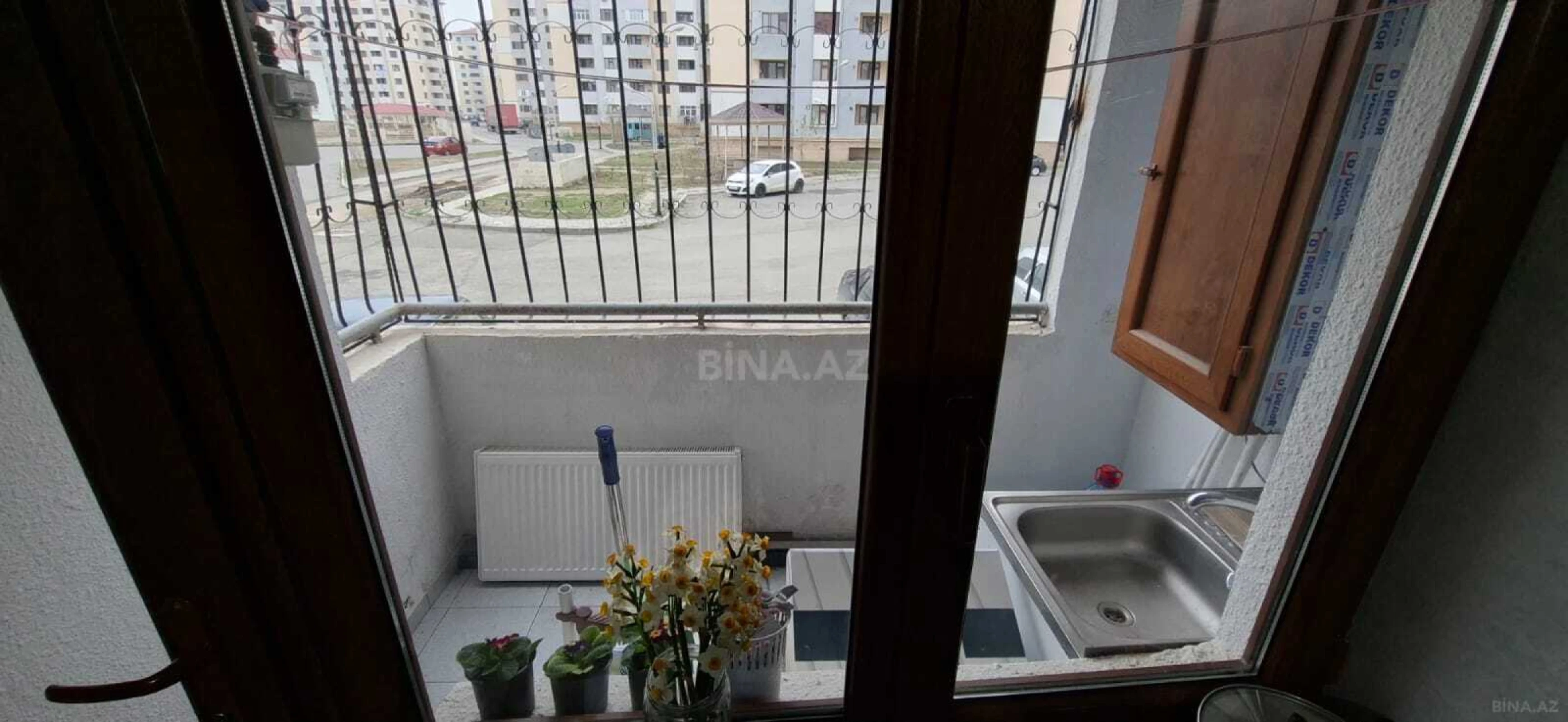 Satılır 2 otaqlı mənzil 90 m²