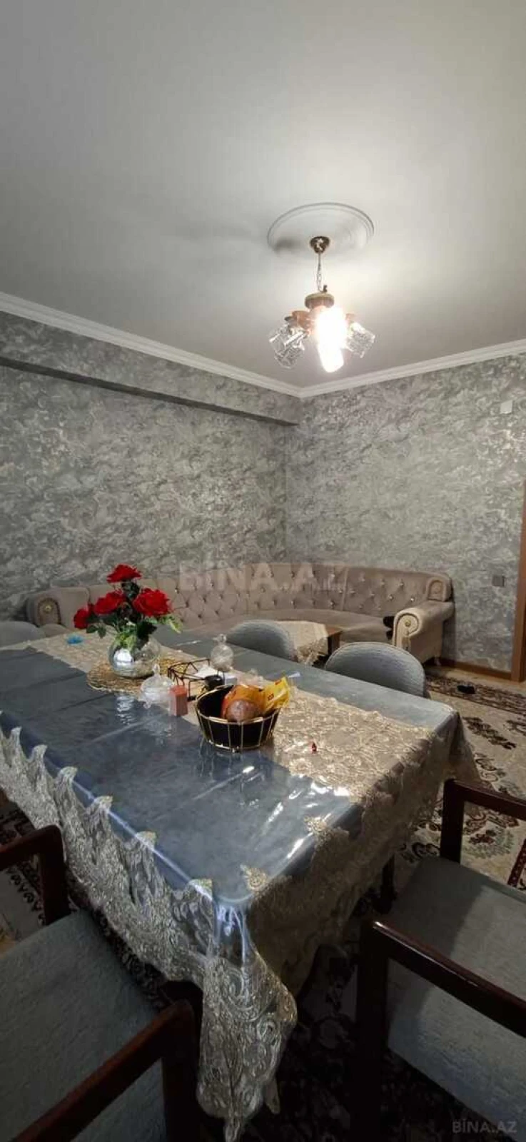 Satılır 2 otaqlı mənzil 90 m²