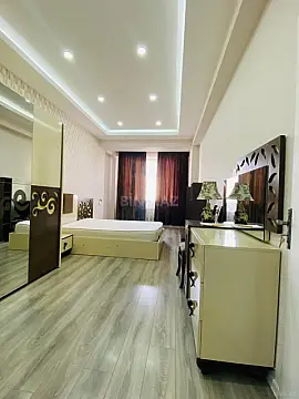 Kirayə verilir 3 otaqlı mənzil 108 m²