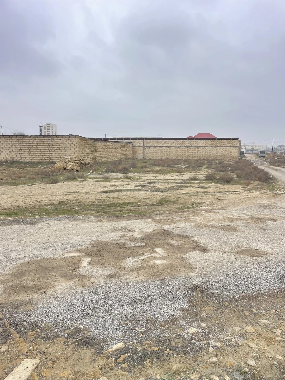 Satılır torpaq sahəsi 10 m²