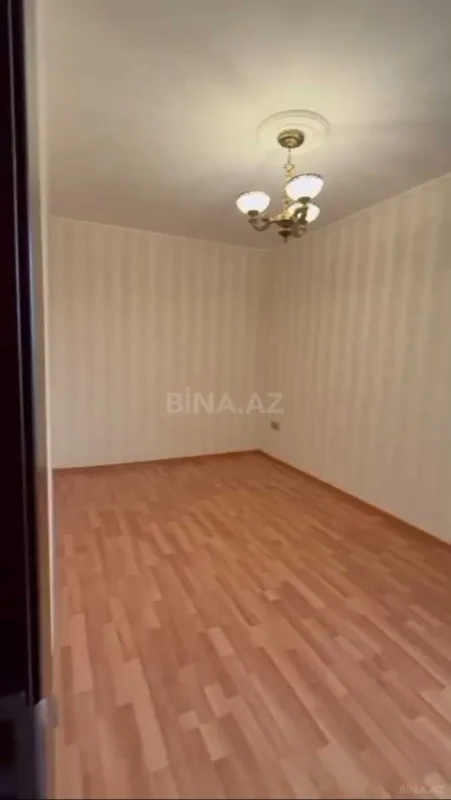 Satılır 2 otaqlı mənzil 44 m²